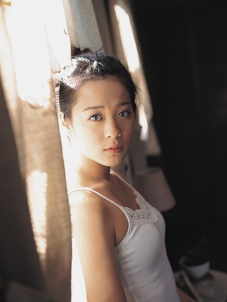 中文字幕亚洲综合中文字幕 亚洲能增强观看体验