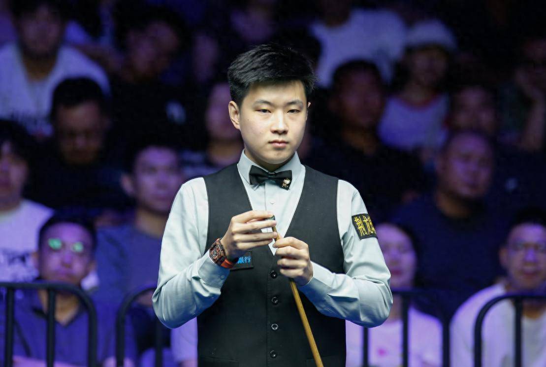 国产精品美女久久久另类人妖