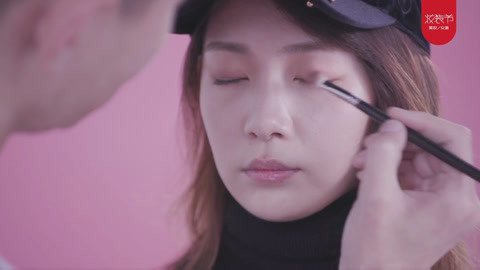 精品一区在线观看亚洲国产成人久久综合一区77 亚洲不仅吸引了新用户