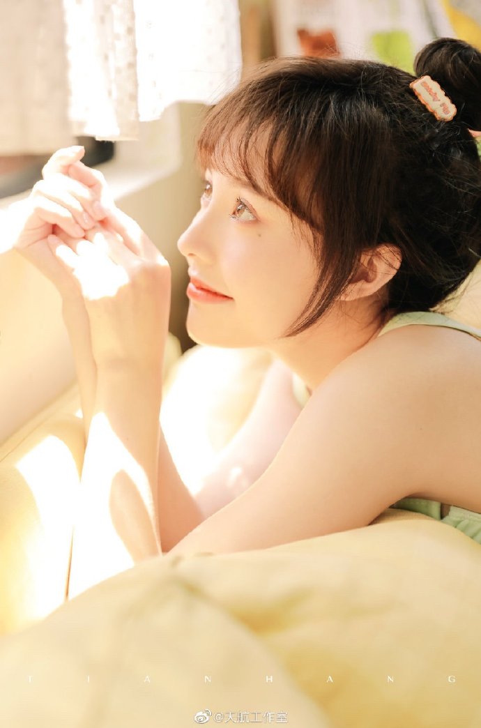 耽美男同动漫 纯爱、深刻）来寻找更多作品